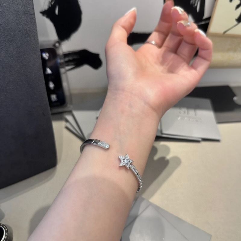 Ch**el bracelets